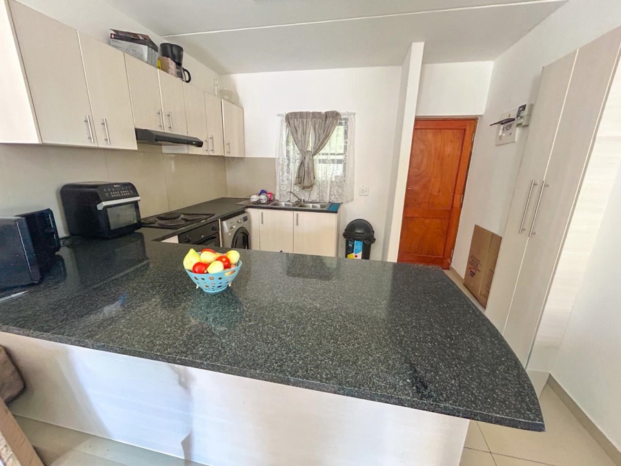 2 Bedroom Property for Sale in Admirals Park Western Cape